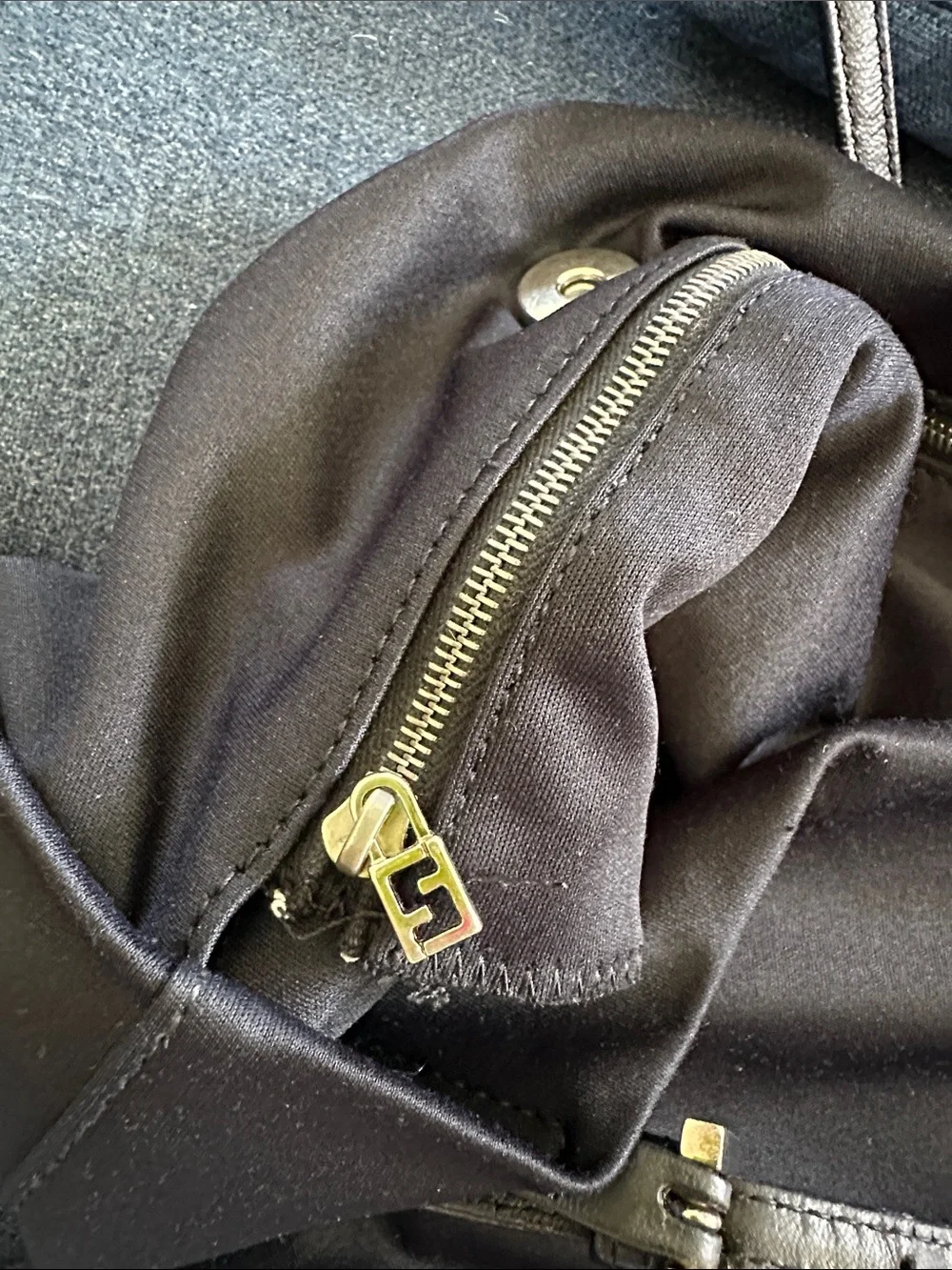 Fendi 90s Y2K Neoprene Hobo Shoulder Bag with Silver Accent AUTH